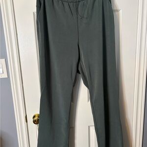 lululemon athletica green Softreme Pants